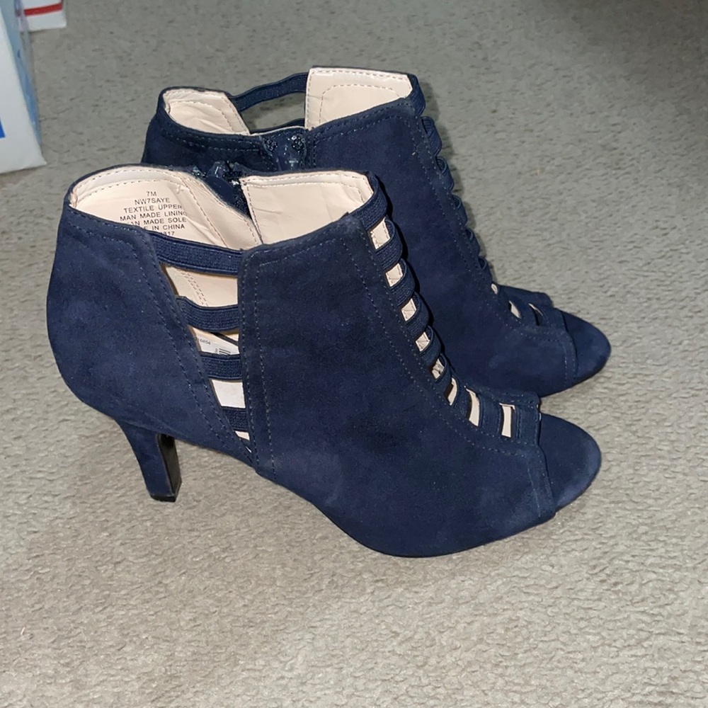 NEW Nine West heels size 7